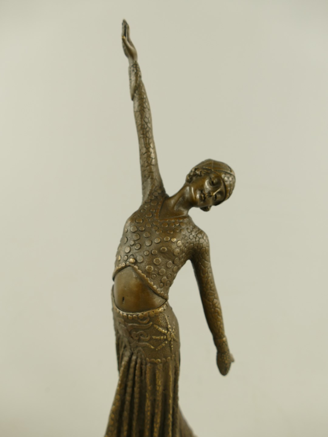 Figur Bronze Tänzerin H.38x13cm
