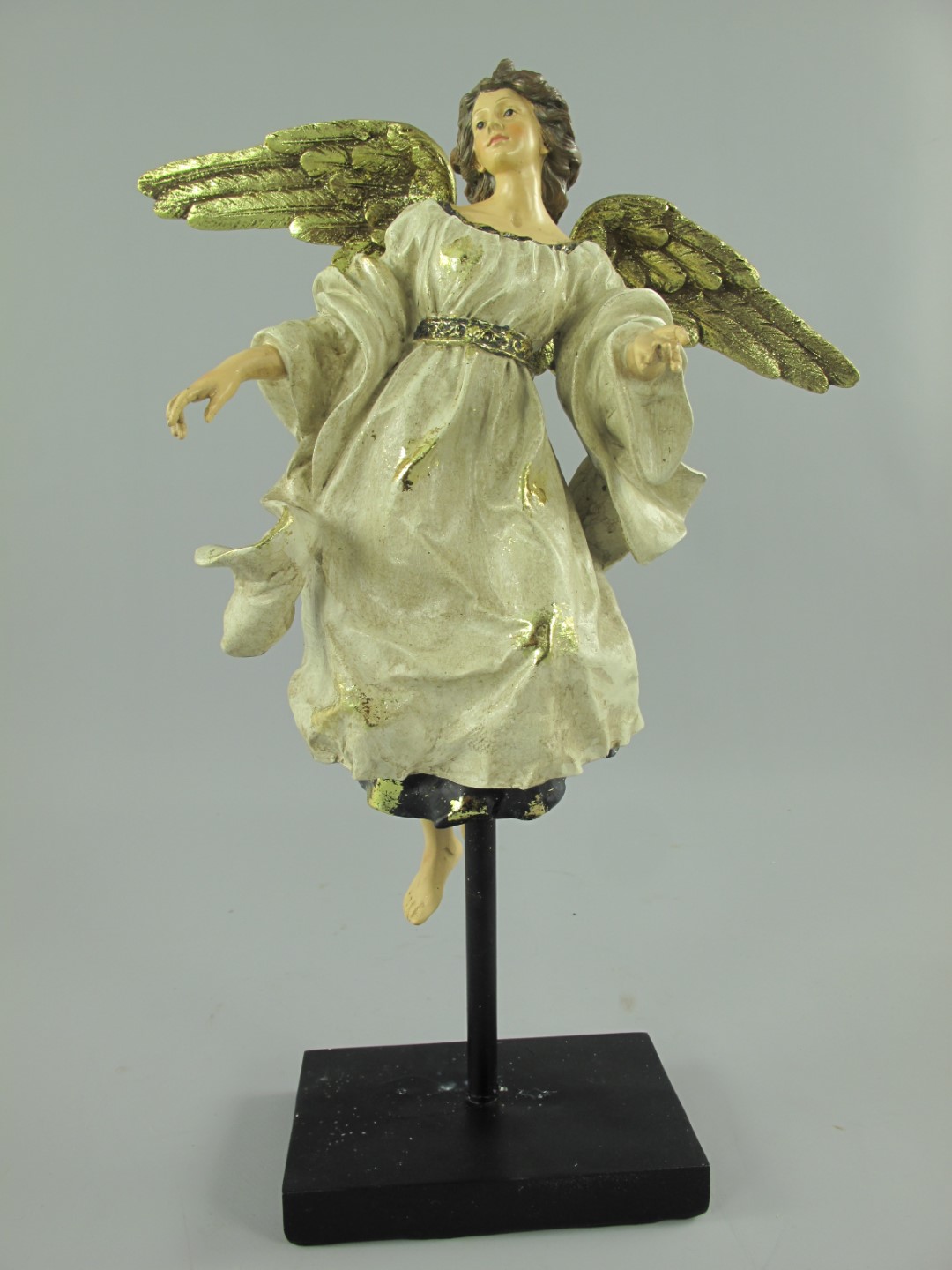 Engel Polystein gold farbig H.42x32cm Engel Polystein gold farbig H.42x32cm