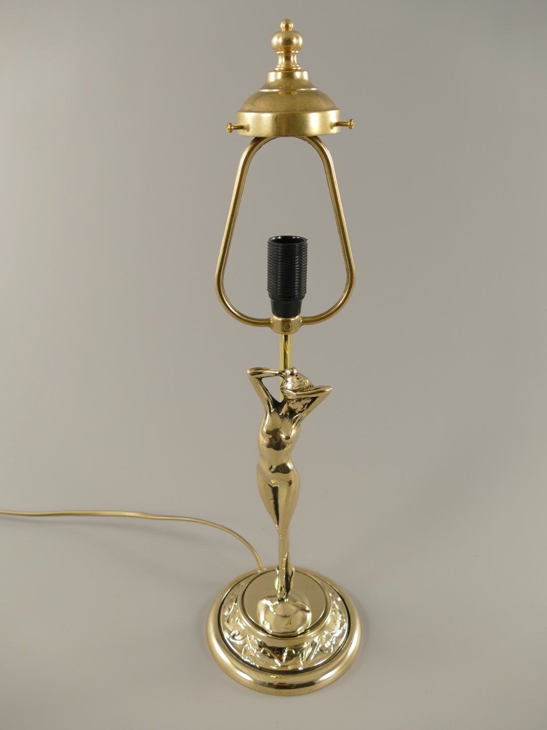 Stehlampe FRAU GAFFEL Messing o. Schirm H.49cm