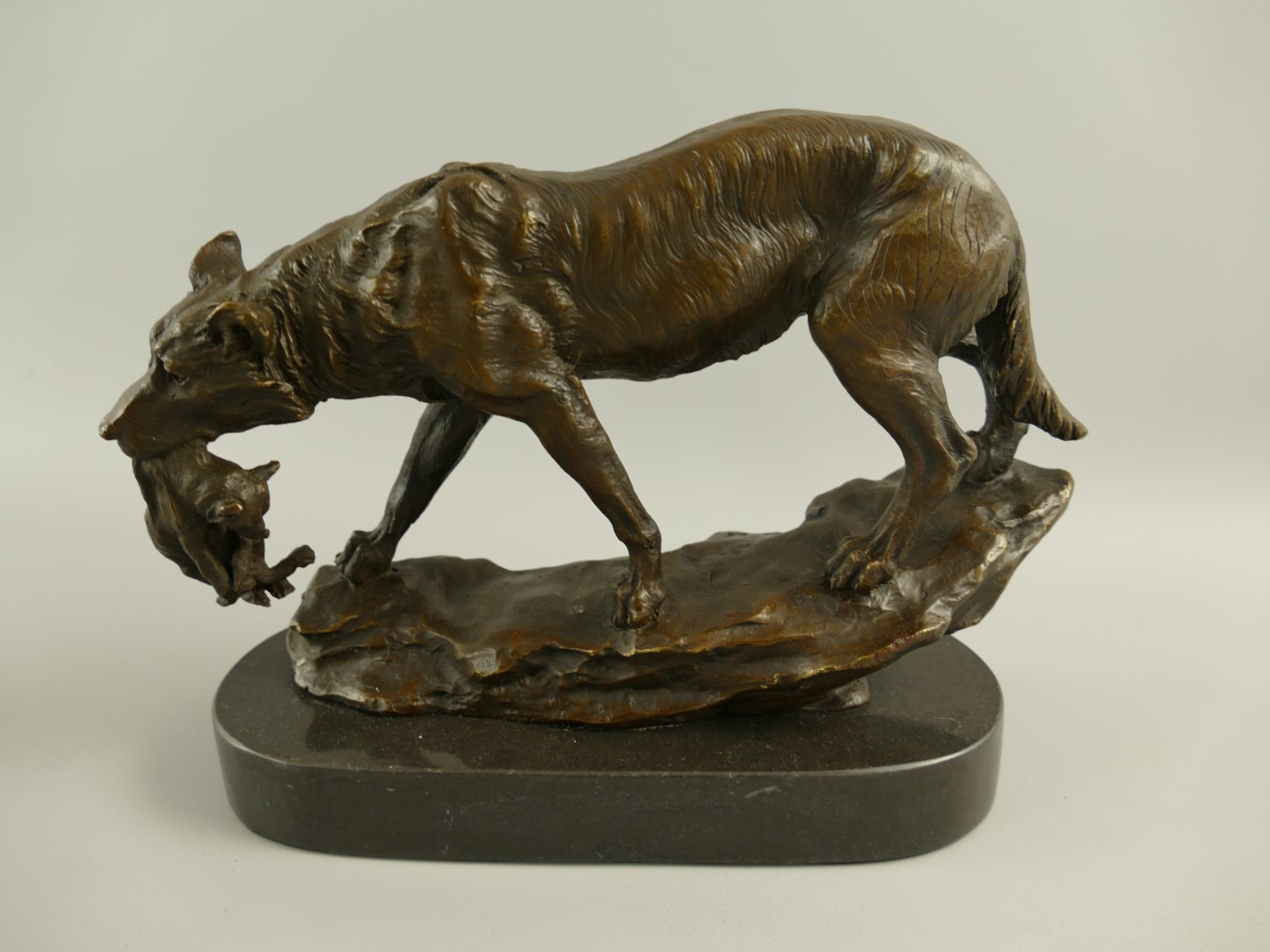 Bronze Figur Wolf mit Jungtier H.20x24cm