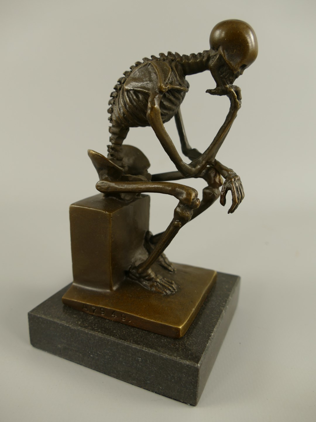 102799a Figur Bronze Skelett H.15x9cm