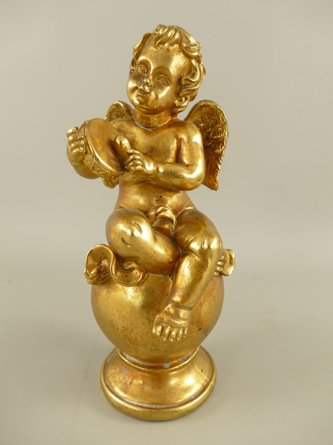 Engel Polystein Gold farbig H.30cm Engel Polystein Gold farbig H.30cm