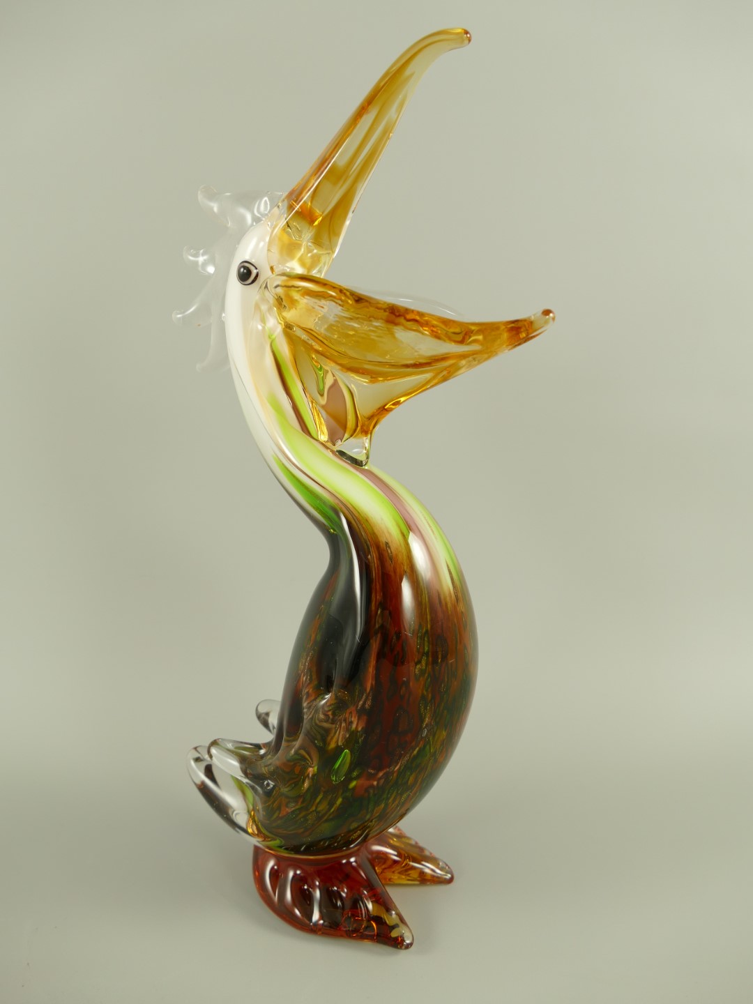 Glasfigur Pelikan farbe H.38cm