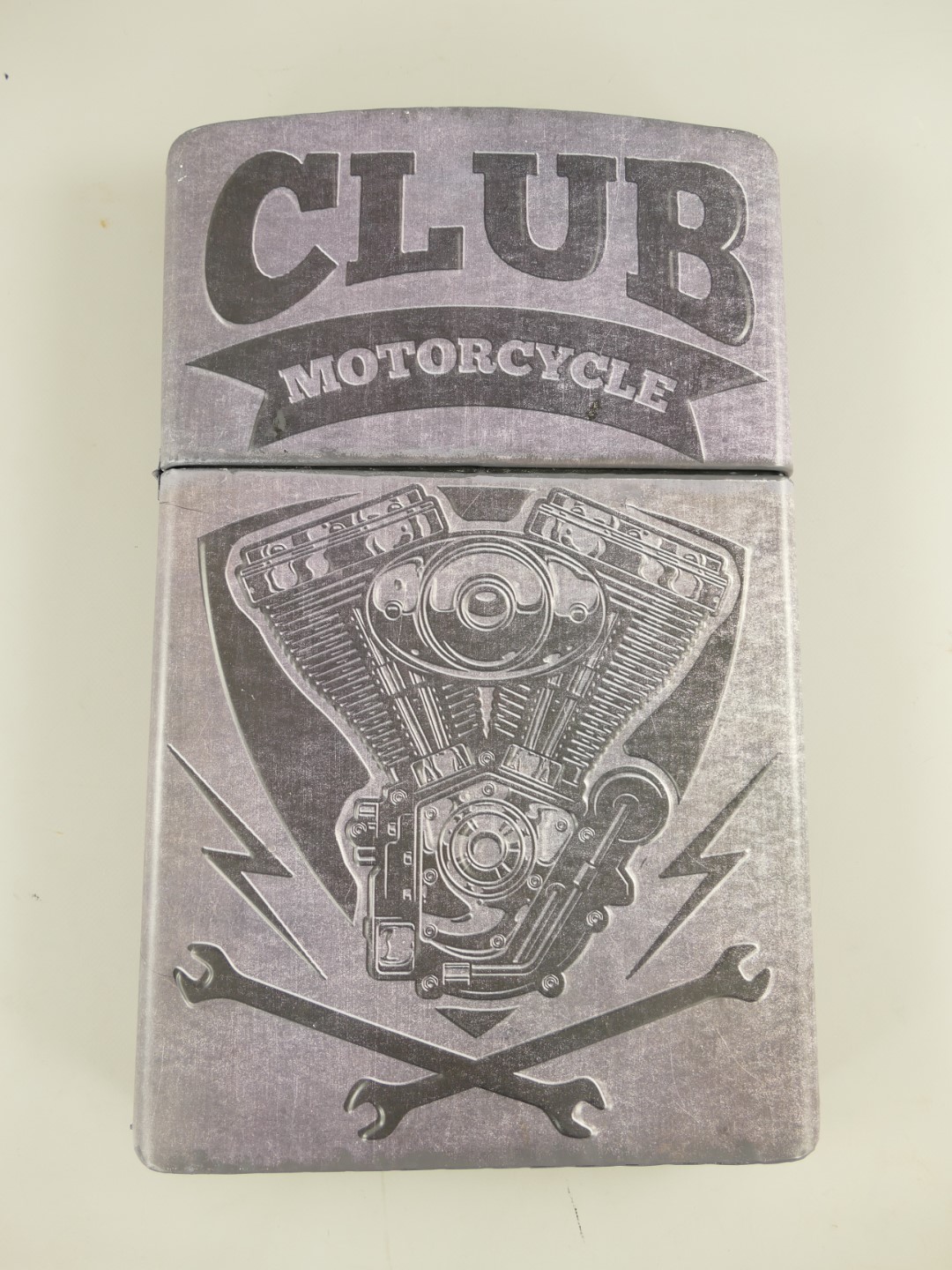 Wandschild(Gestanzt) Feuerzeug Club H.49cm