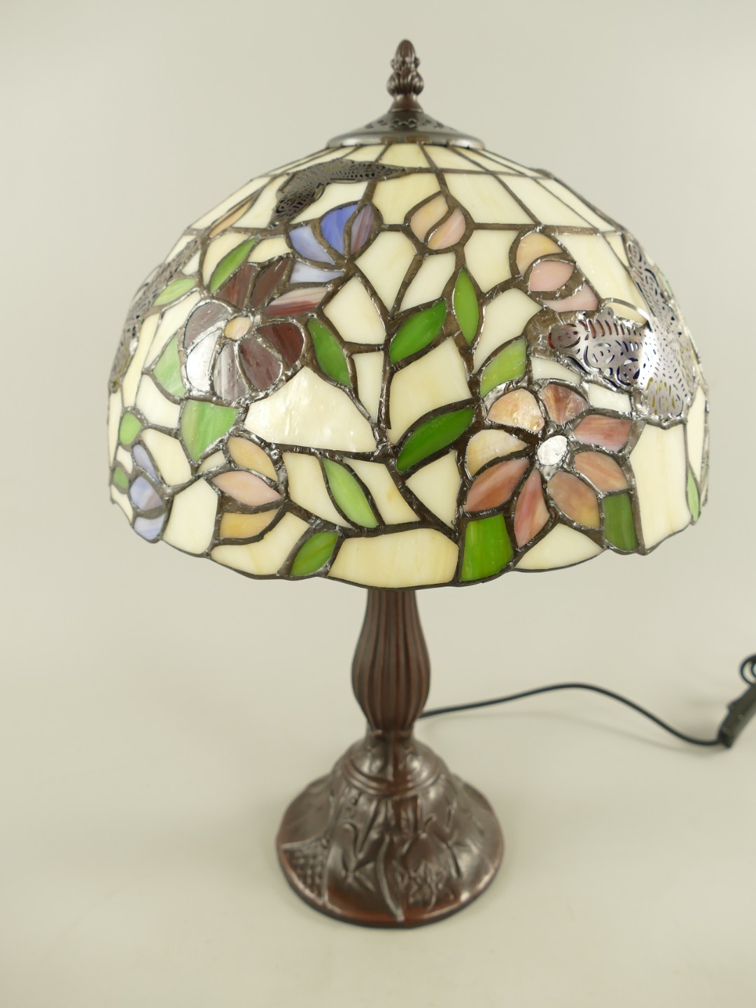 Lampe Tiffany mit schmetterling fassung E27 H.46cm