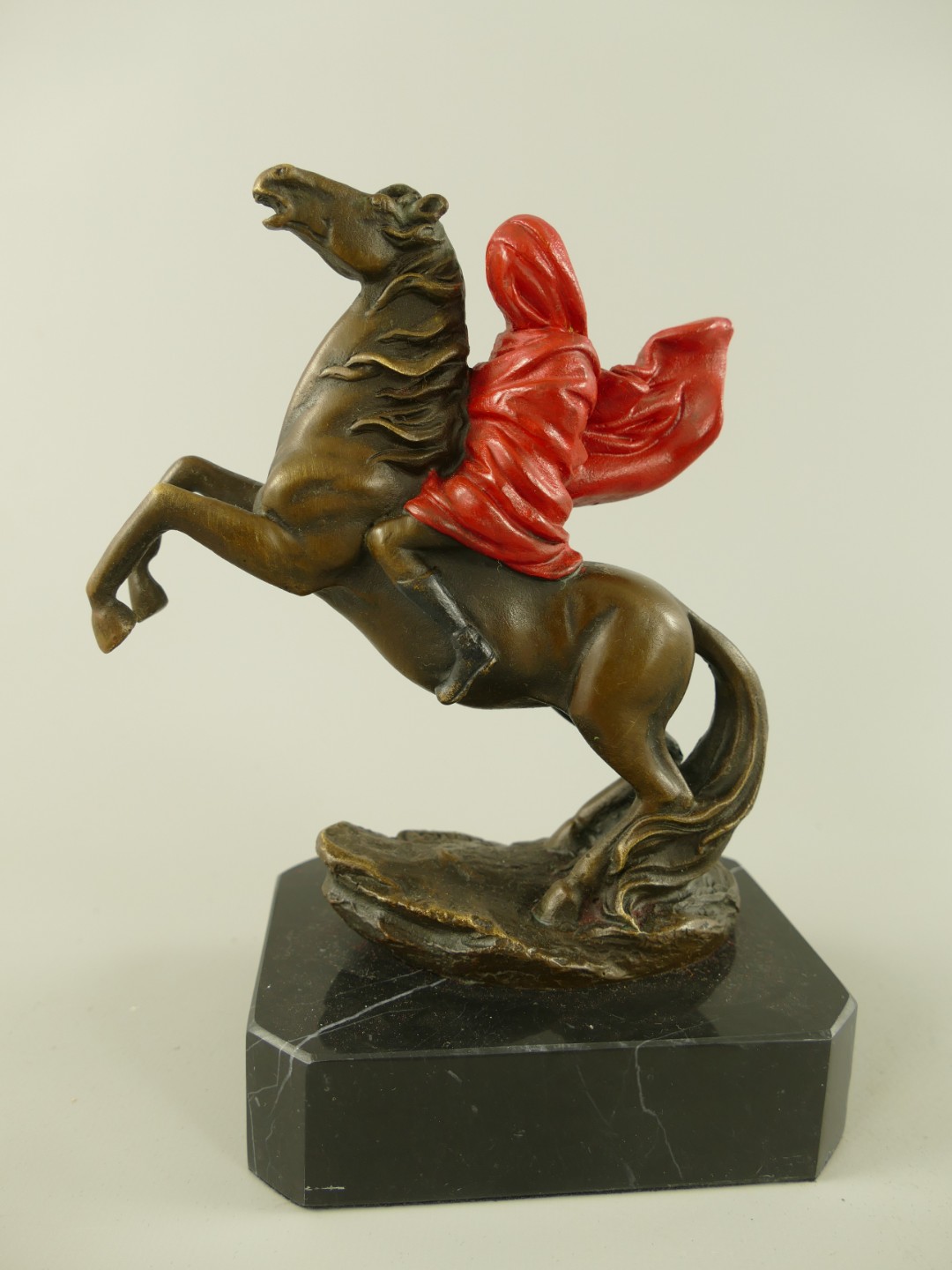 Figur Bronze Banksy Mystischer Reiter Pferd H.20cm