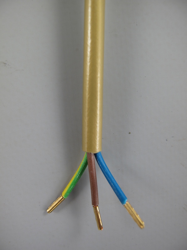 Goldkabelrund 3x0,75-L.180cm +Aderendh.(25mm)