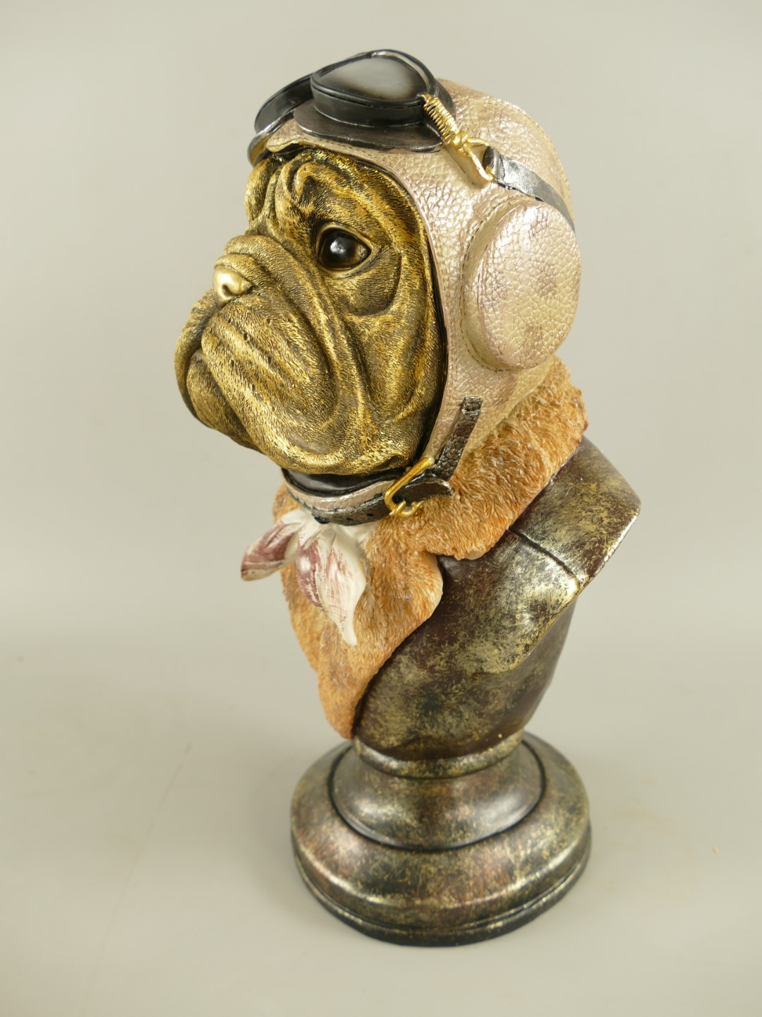 Figur Polystein Bulldogge farbig H.34x21cm