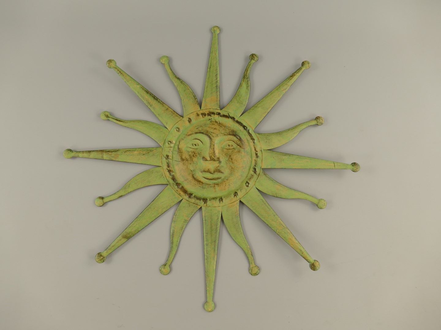 Wand Ornament Sonne Eisen grün D.60cm