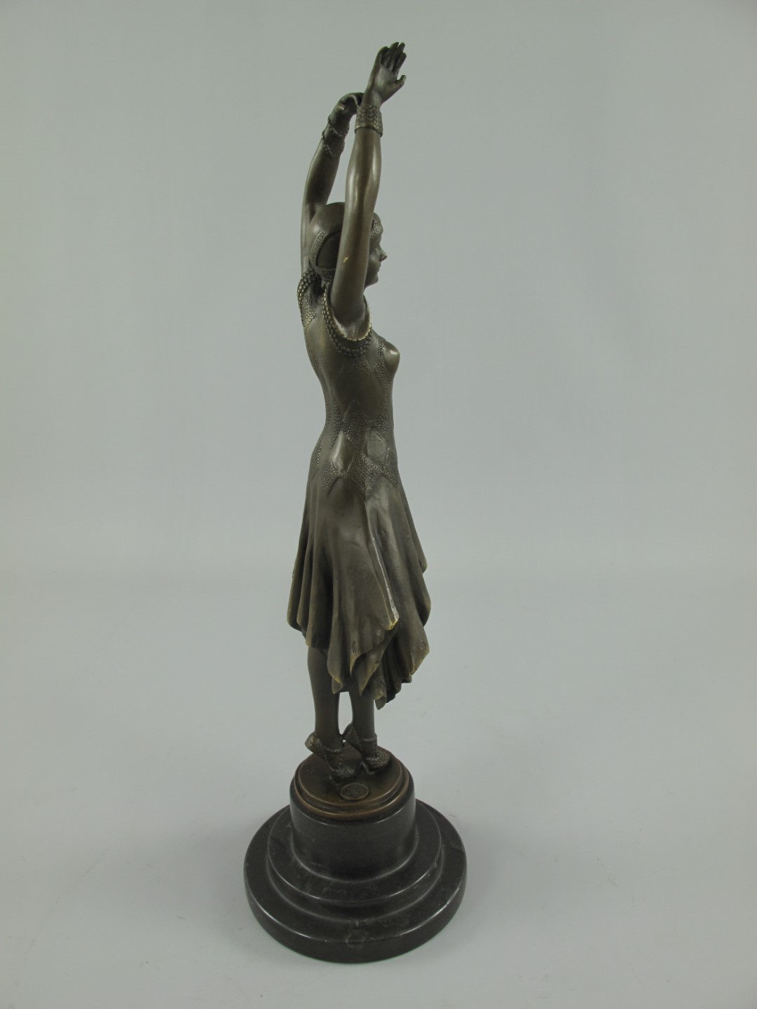 *RAUS*PREIS* Figur Frau Bronze H.44-D.13cm