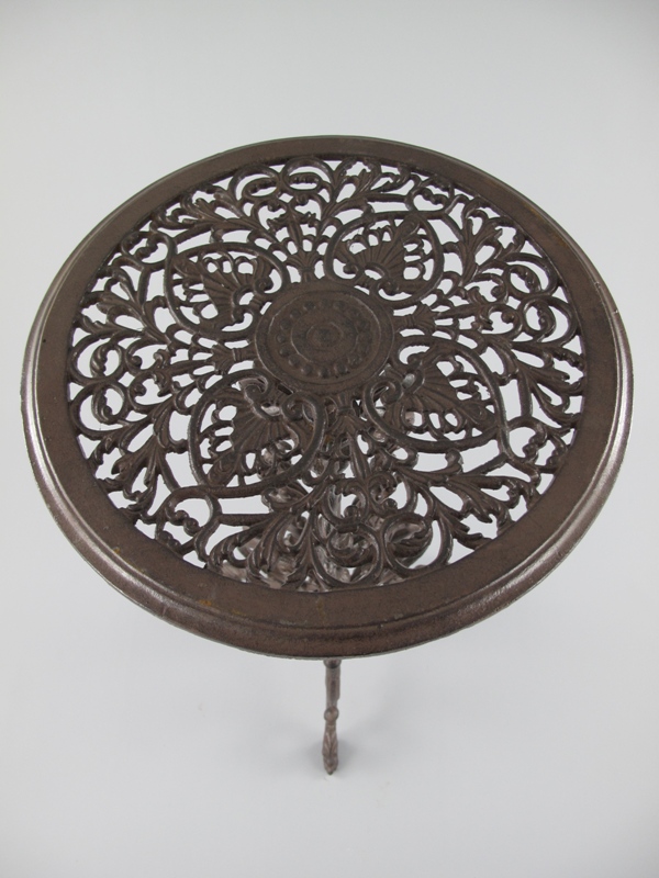 Blumentisch(BOX) Eisen Antik Braun H.70-D.36cm