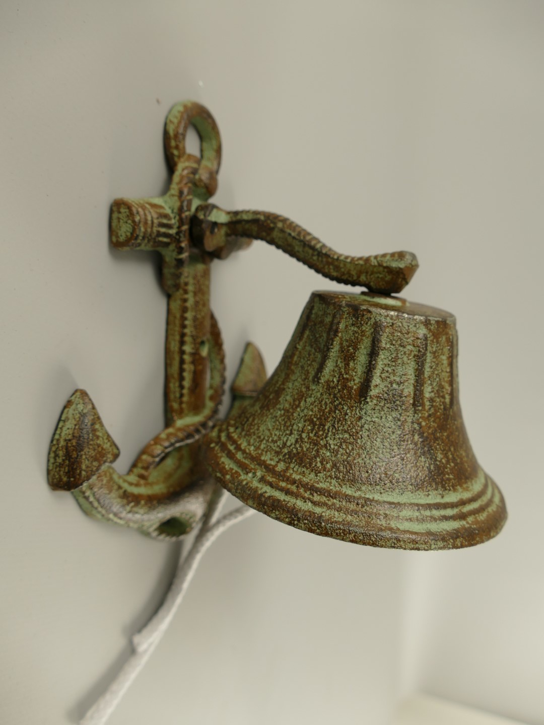 Wandglocke Gußeisen farbig H.19cm Wandglocke Gußeisen farbig H.19cm