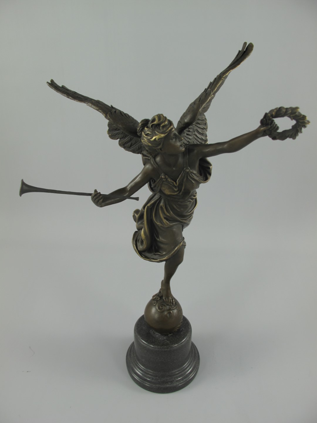 Figur Bronze Frau Stuhl H.27x7cm