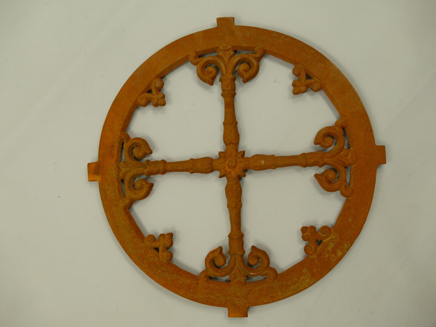 Fenster Gußeisen rostig D.60cm