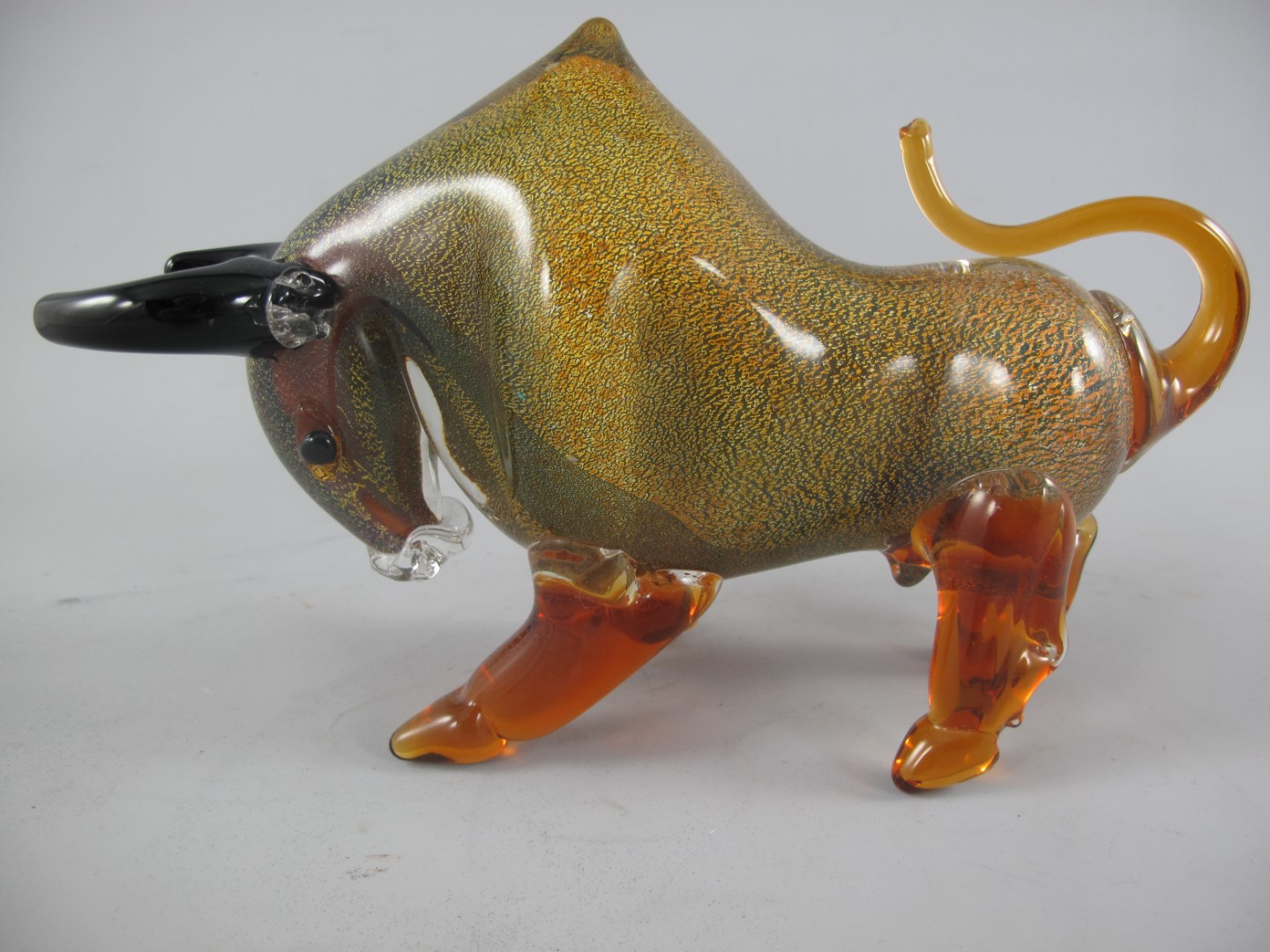 Glasfigur Bülle farbe L.25x16cm