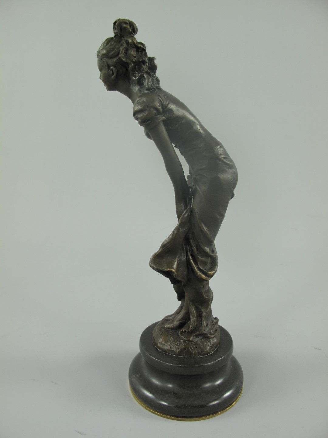 Figur Bronze FRAU H.22x8cm