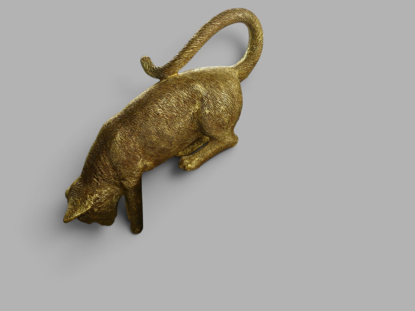 Katze die nach unten schaut Polystein H.40cm
