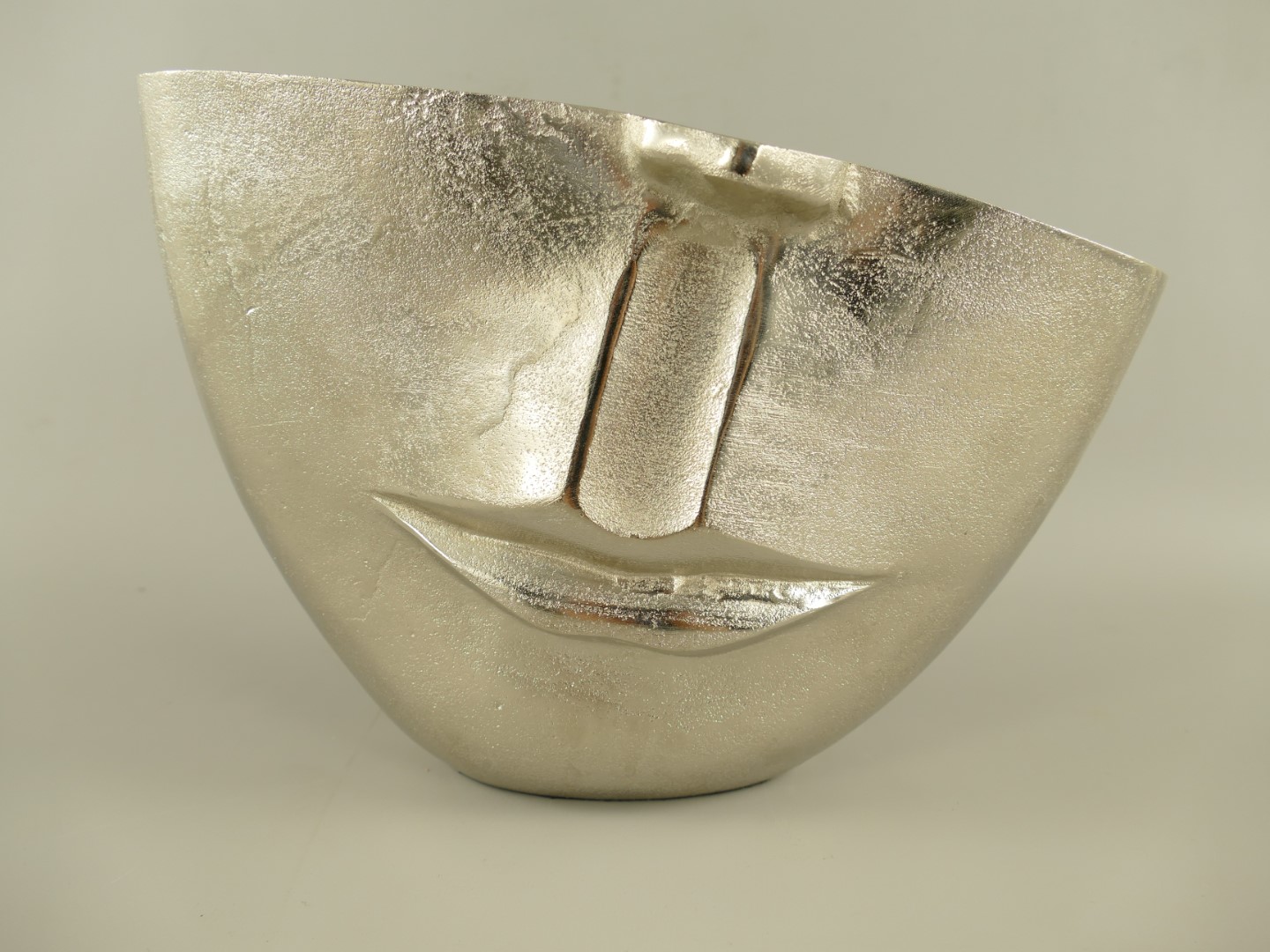 *ANG. Vase gesicht Alu vernickelt L.30cm *ANG. Vase gesicht Alu vernickelt L.30cm
