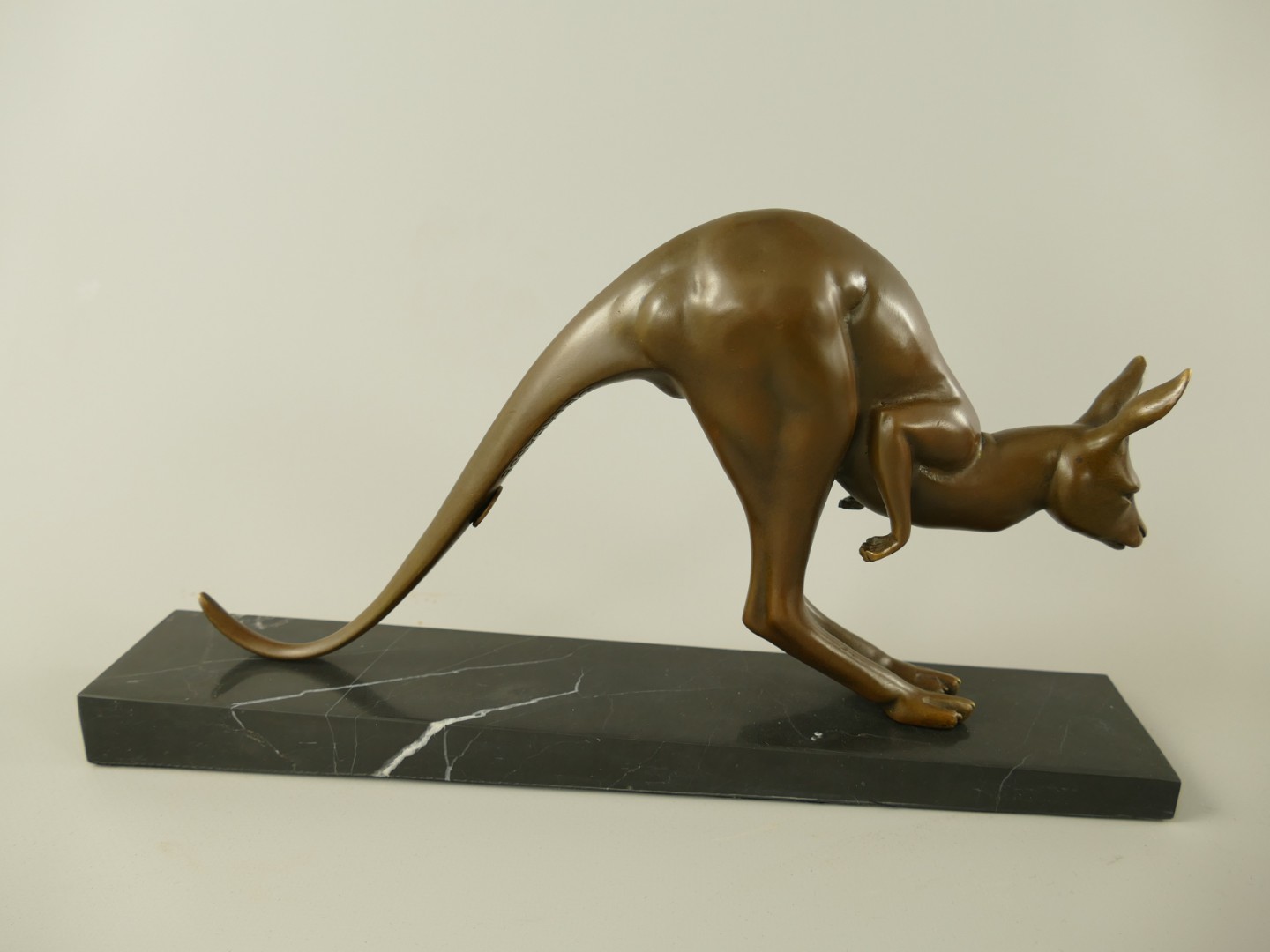 Figur Bronze Känguru L.32x17x6cm